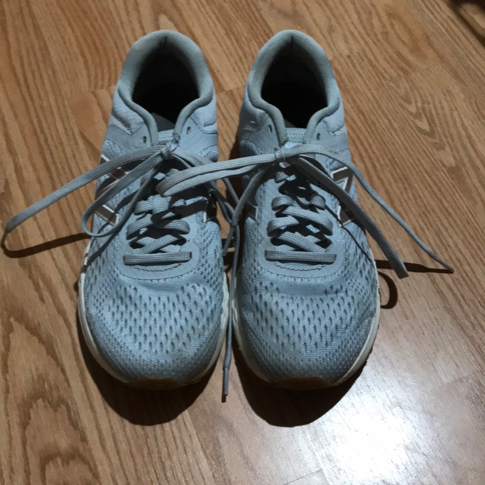 New Balance Sneakers size 7.5